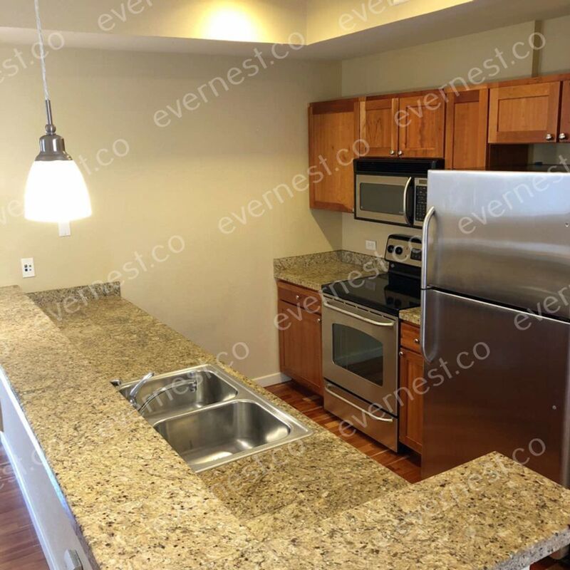 Foto principal - 2930 Bluff St