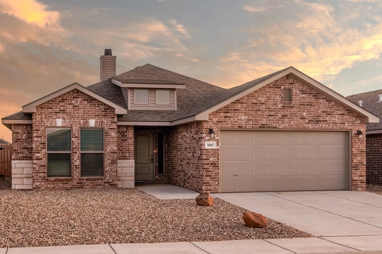 Foto principal - New Construction Built in Upland West