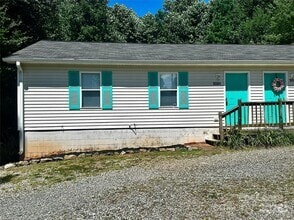 Building Photo - 5591 Wrenn Dr