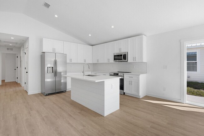 Foto del edificio - 988 W 9th St