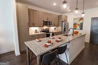 Building Photo - 305 Collins Industrial Way