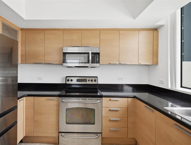 Photo - 140 S Dixie Hwy Apartment