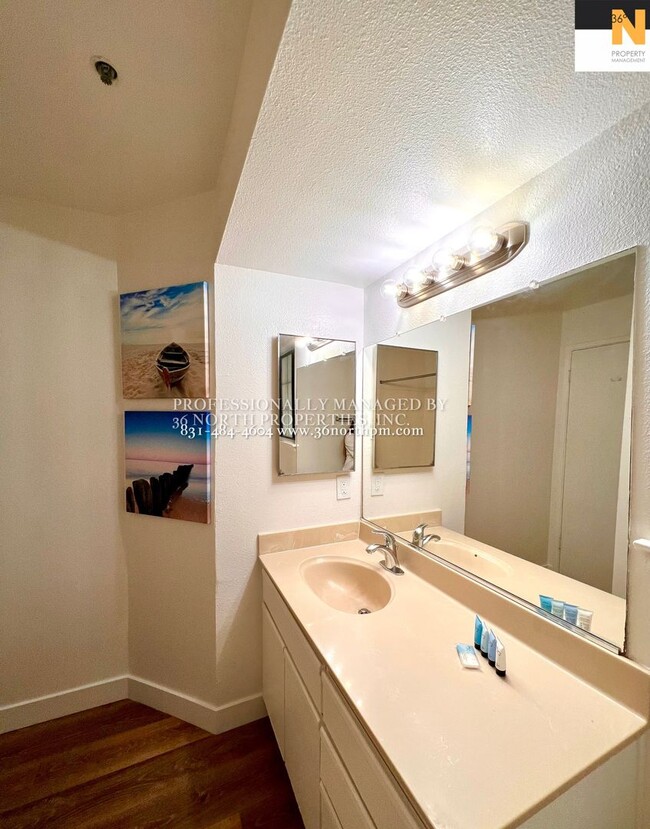 Building Photo - Serene Elegance: Your Tranquil Oasis on Ph...