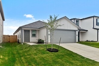Building Photo - 6602 Turnpike