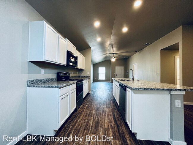 Foto del edificio - 3 br, 2 bath House - 2109 N Ave. L