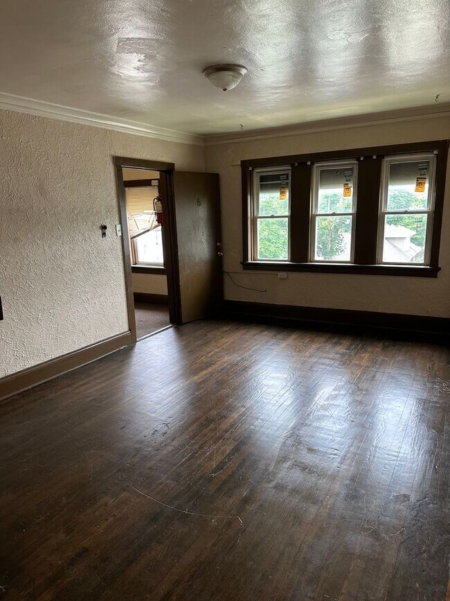 Foto del edificio - 2-Bedroom Apartment for Rent – $860 – Includes Appliances