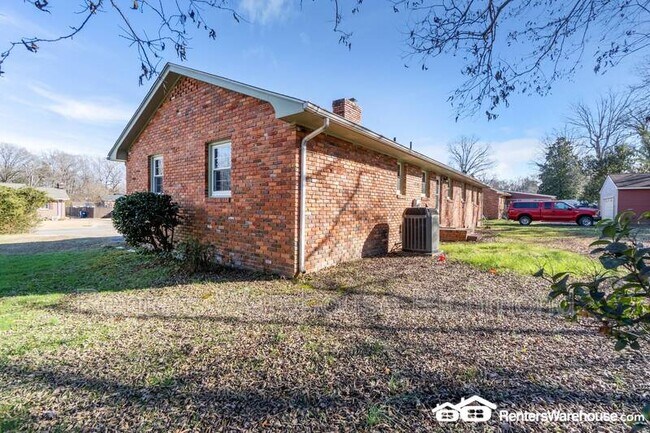 Foto del edificio - 14608 Cornwall Ln