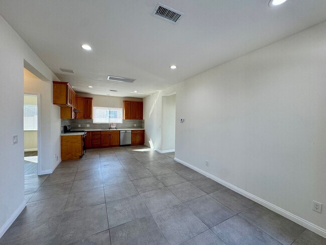 Foto del edificio - 12TH ST