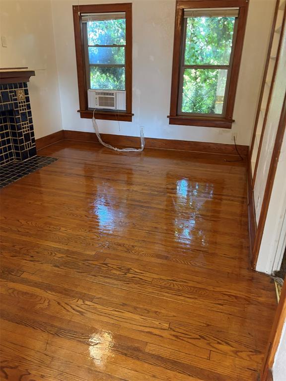 Building Photo - 1410 NW 25th St