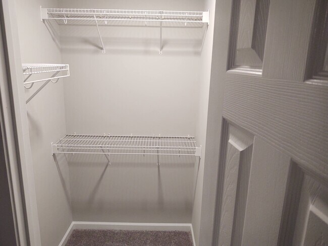 Foto del edificio - 2459 Bay Harbor Dr