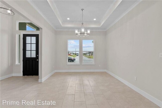 Building Photo - 3 br, 2 bath House - 6738 Effat