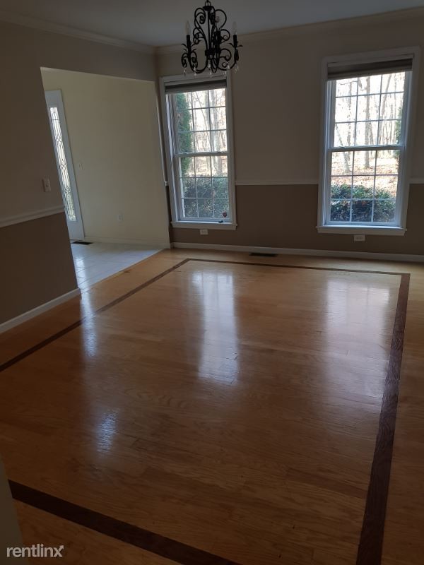 Foto del edificio - 5 br, 4 bath House - 45 Pardons wood Lane