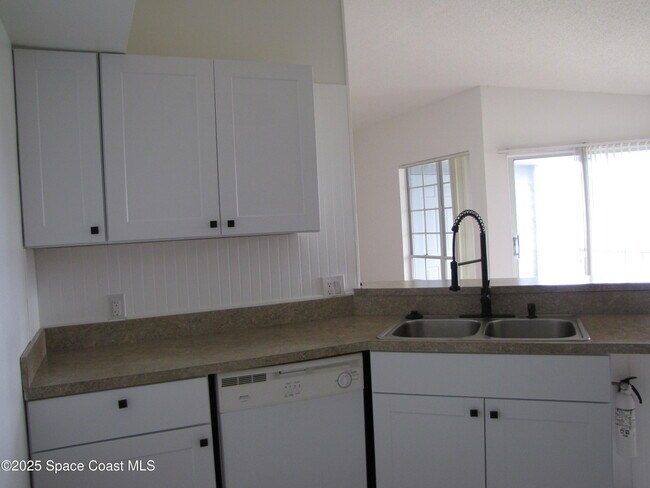 Building Photo - 7330 N Cocoa Blvd