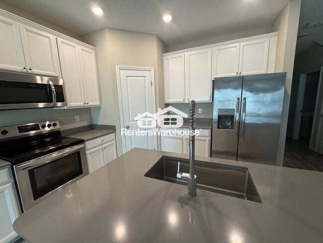 Foto del edificio - 10323 Alder Creek Ln