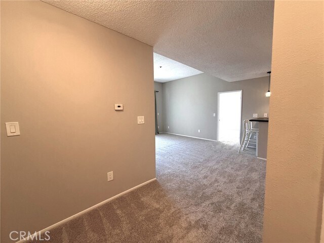 Foto del edificio - 222 S Central Ave