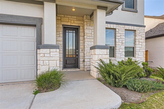 Foto del edificio - 128 Fawn Riv Run