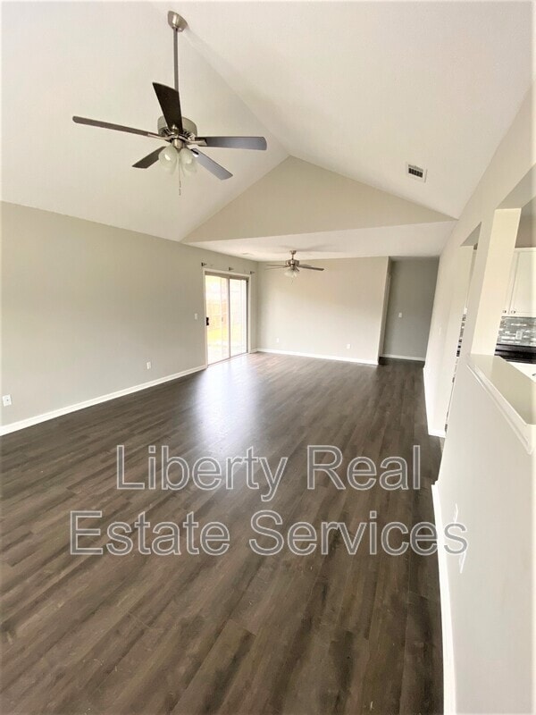 Foto del edificio - 1758 Ashton Dr