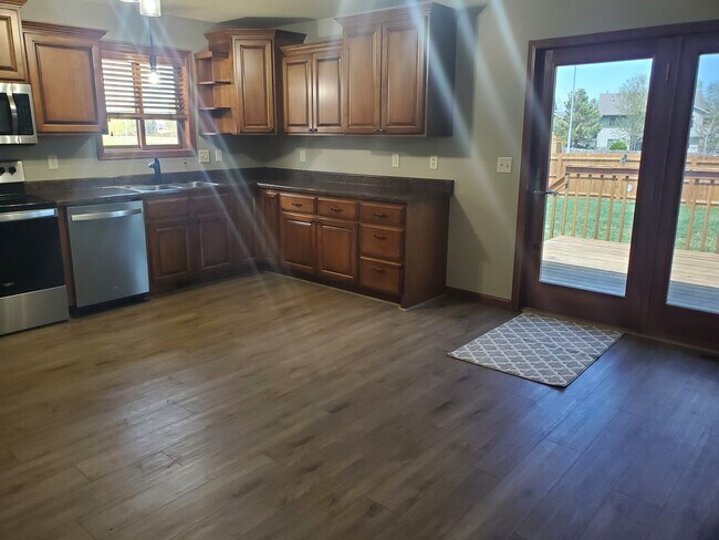 Foto del edificio - 7510 W 58th St