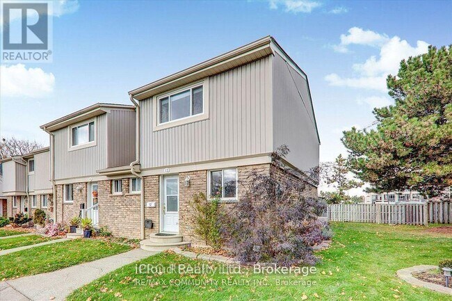 Building Photo - 561 Childs Dr