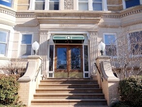 Building Photo - 4 Kingshighway Blvd