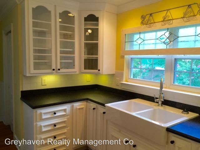 Foto del edificio - 4 br, 3 bath House - 801 Clarendon