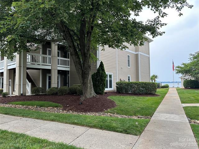 Foto del edificio - 18601 Vineyard Point Ln