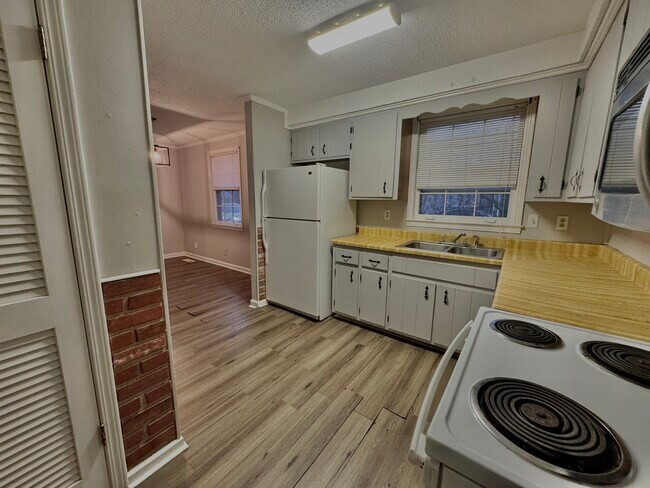 Foto del edificio - 603 Chestnut Ridge Dr