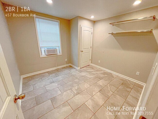 Building Photo - 457 Bourbon Ave