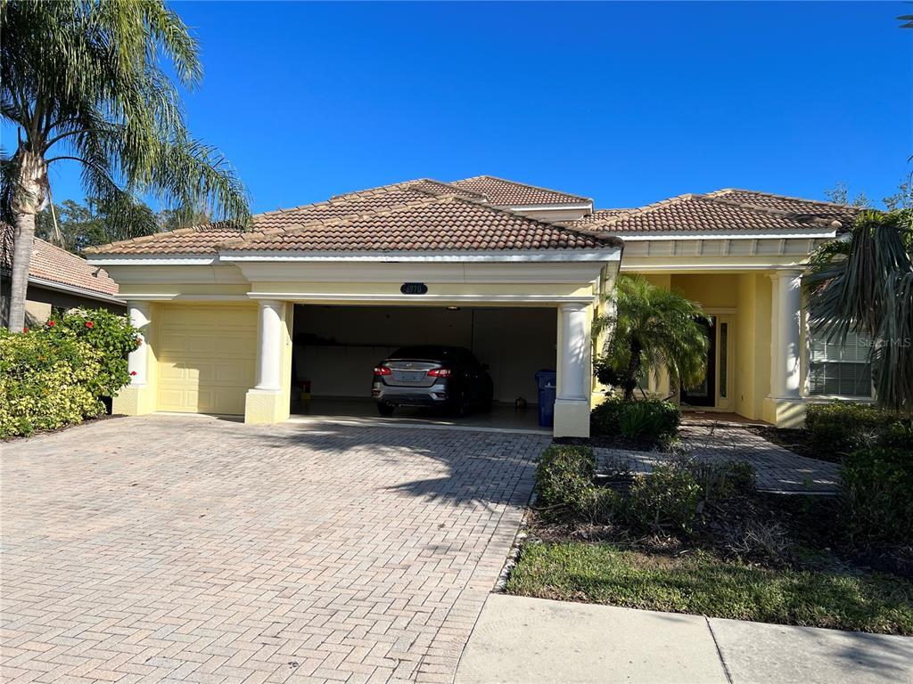 Foto principal - 6970 Scrub Jay Dr