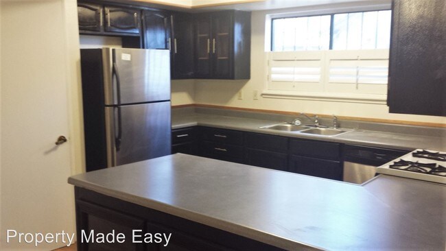 Foto del edificio - 4 br, 2 bath House - 1005 Woodbridge Dr
