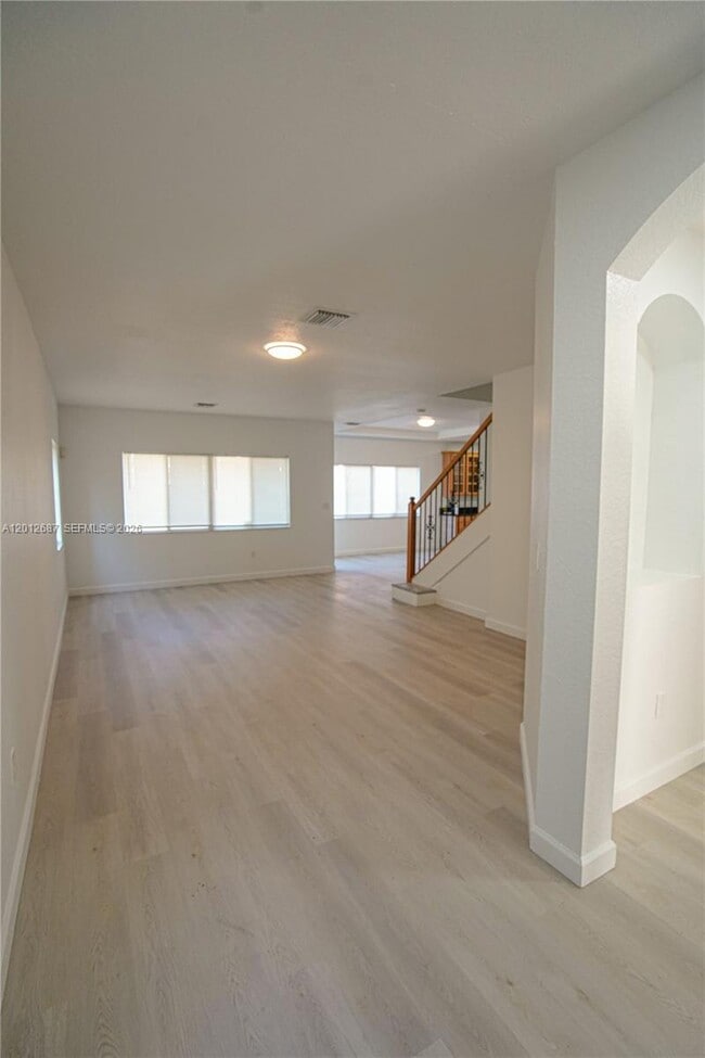 Foto del edificio - 1751 SW 154th Path