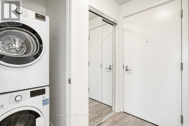 Building Photo - 120 Broadway Ave