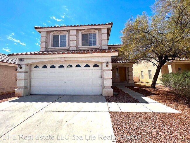 Building Photo - 4 br, 2.5 bath House - 5865 Enchanted Palm...