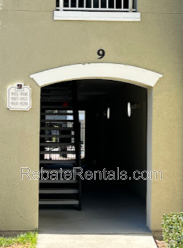 Foto del edificio - 8290 Gate Pkwy W