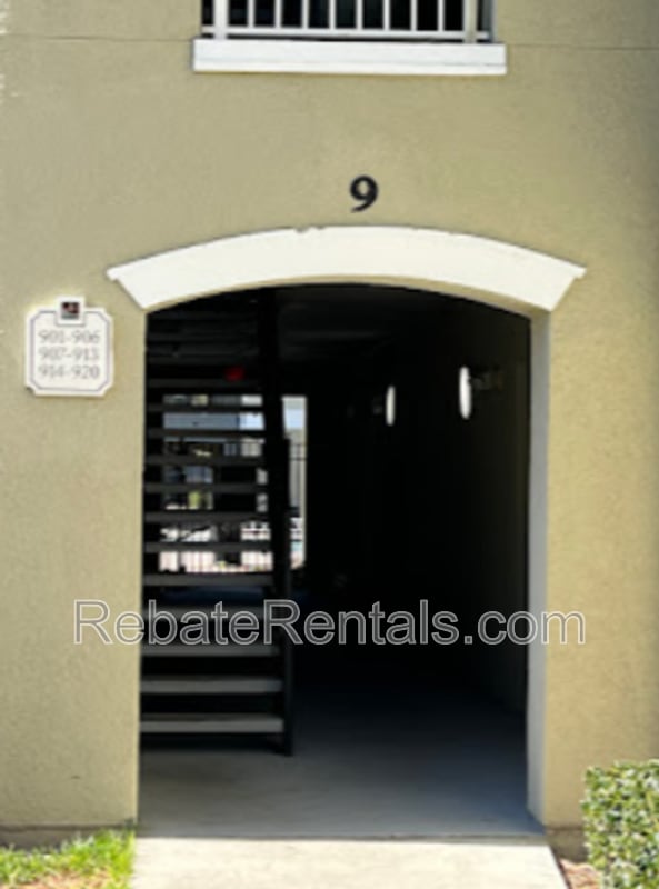 Building Photo - 8290 Gate Pkwy W