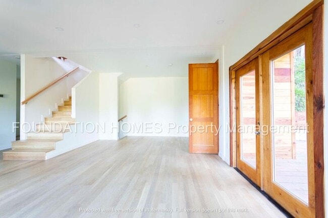 Building Photo - 143 Ethel Ave