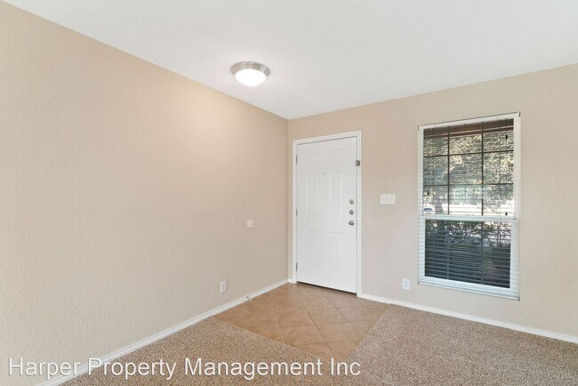 Foto del edificio - 4 br, 2.5 bath House - 11130 Bold Forbes