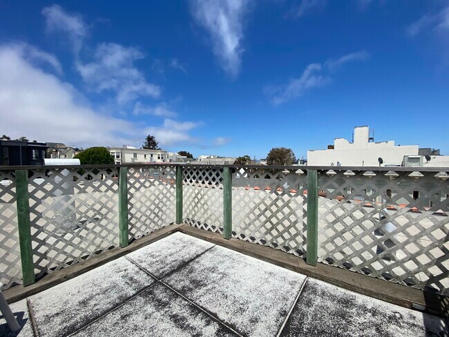 Foto del edificio - 250 Vicksburg St