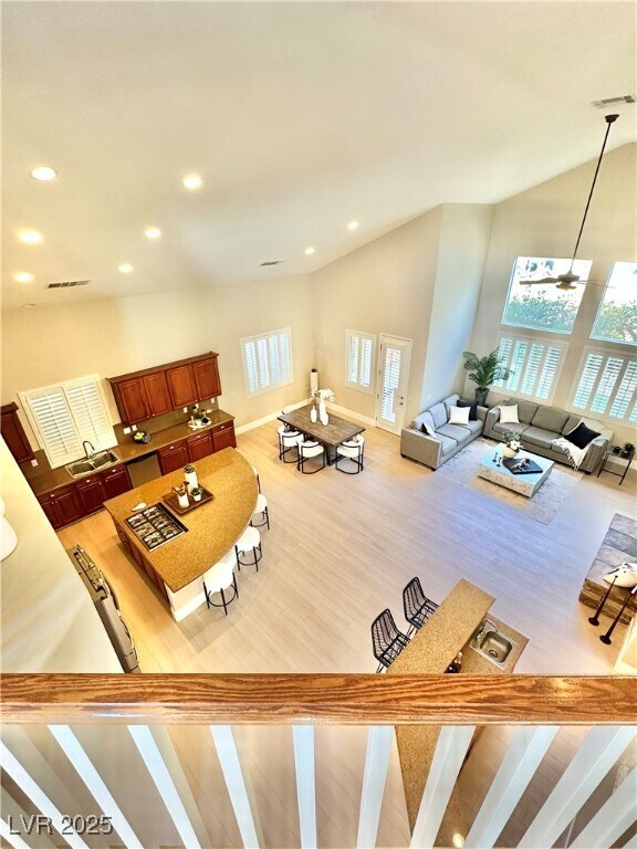 Building Photo - 858 La Sconsa Dr