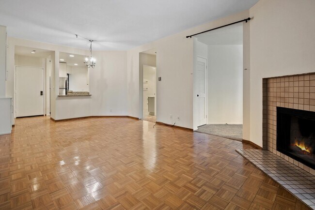 Building Photo - 4250 El Camino Real