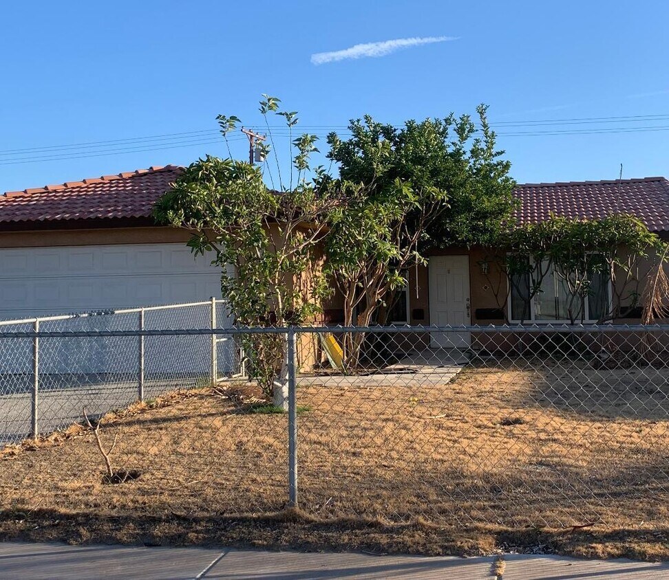 1239 Corvina Ave, Thermal, CA 92274 House Rental in Thermal, CA