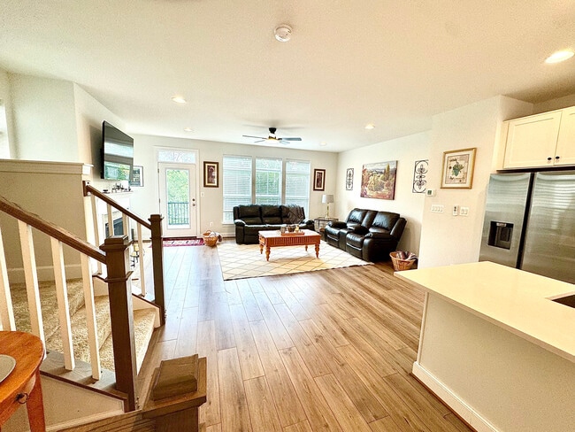 Great Room - 5205 Ridgeview Retreat Dr