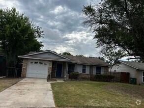 Building Photo - 6730 Pear Tree