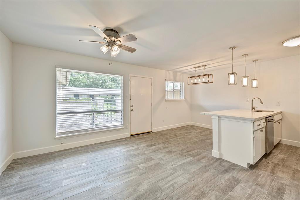 Foto principal - 1529 Wirt Rd