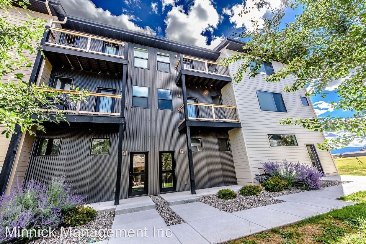 Foto principal - 3237 N 27th Ave