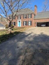 Building Photo - 182 37th Ave Pl NW