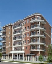 Building Photo - The Crescent