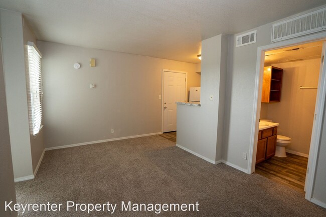 Building Photo - 1 br, 1 bath House - 6663 S Victor Ave Uni...