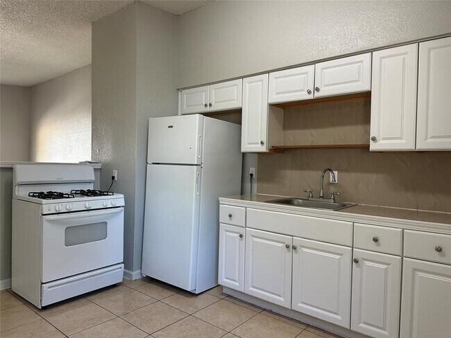 Foto del edificio - 3359 Frick Rd