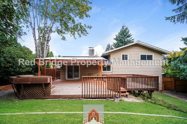 Foto del edificio - 5062 SW Freeman Ct